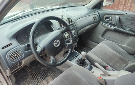 Mazda 323, 2001 год, 230 000 рублей, 5 фотография