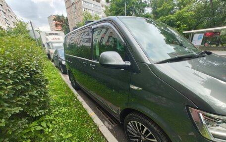 Volkswagen Multivan T6 рестайлинг, 2019 год, 5 000 000 рублей, 3 фотография