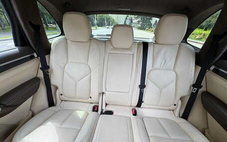 Porsche Cayenne III, 2011 год, 3 100 000 рублей, 17 фотография
