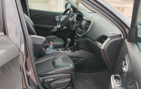Jeep Cherokee, 2017 год, 2 650 000 рублей, 8 фотография