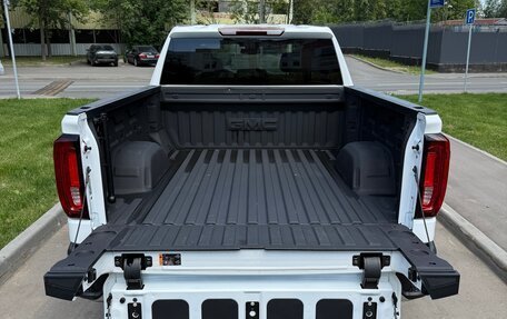 GMC Sierra, 2023 год, 7 649 999 рублей, 10 фотография
