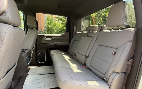 GMC Sierra, 2023 год, 7 649 999 рублей, 13 фотография