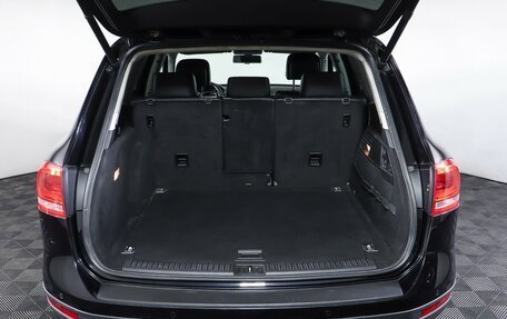 Volkswagen Touareg III, 2010 год, 2 137 000 рублей, 10 фотография