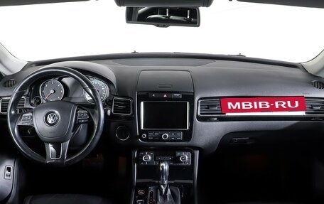 Volkswagen Touareg III, 2010 год, 2 137 000 рублей, 13 фотография