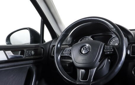 Volkswagen Touareg III, 2010 год, 2 137 000 рублей, 16 фотография