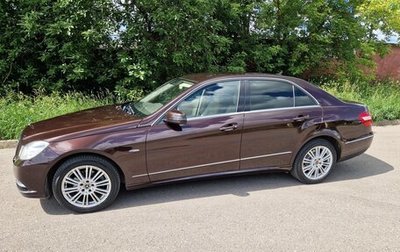 Mercedes-Benz E-Класс, 2012 год, 1 750 000 рублей, 1 фотография