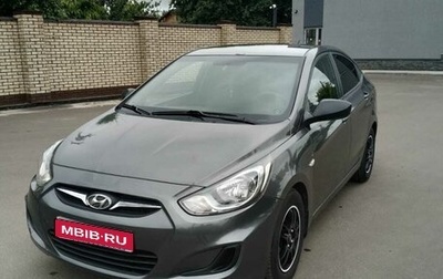 Hyundai Solaris II рестайлинг, 2011 год, 690 000 рублей, 1 фотография