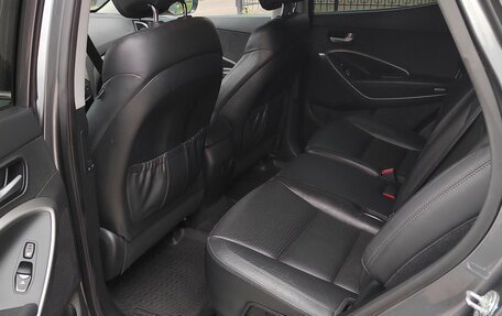 Hyundai Santa Fe III рестайлинг, 2013 год, 1 900 000 рублей, 1 фотография
