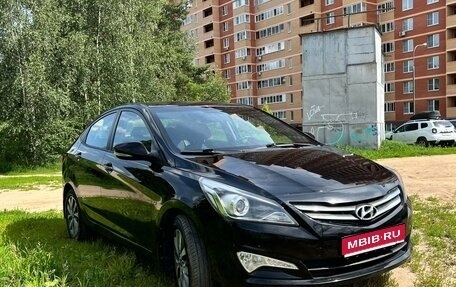 Hyundai Solaris II рестайлинг, 2015 год, 1 150 000 рублей, 1 фотография
