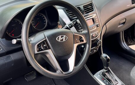 Hyundai Solaris II рестайлинг, 2015 год, 1 150 000 рублей, 8 фотография