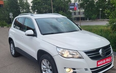 Volkswagen Tiguan I, 2010 год, 825 000 рублей, 1 фотография