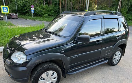 Chevrolet Niva I рестайлинг, 2012 год, 585 000 рублей, 2 фотография
