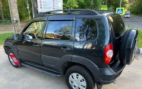 Chevrolet Niva I рестайлинг, 2012 год, 585 000 рублей, 8 фотография