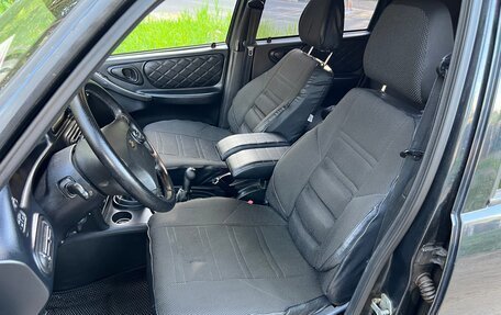 Chevrolet Niva I рестайлинг, 2012 год, 585 000 рублей, 11 фотография