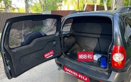 Chevrolet Niva I рестайлинг, 2012 год, 585 000 рублей, 9 фотография