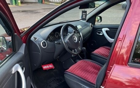 Renault Sandero I, 2014 год, 900 000 рублей, 4 фотография