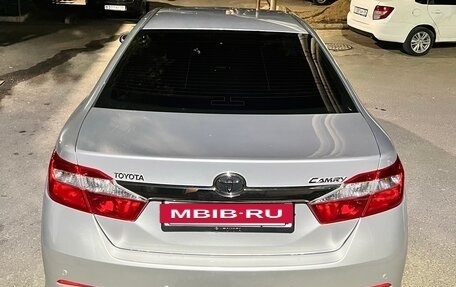 Toyota Camry, 2013 год, 1 600 000 рублей, 5 фотография