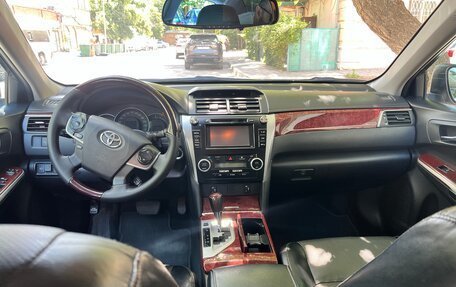 Toyota Camry, 2013 год, 1 600 000 рублей, 14 фотография