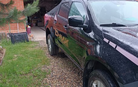 Isuzu D-Max, 2021 год, 3 500 000 рублей, 3 фотография