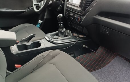 Isuzu D-Max, 2021 год, 3 500 000 рублей, 5 фотография
