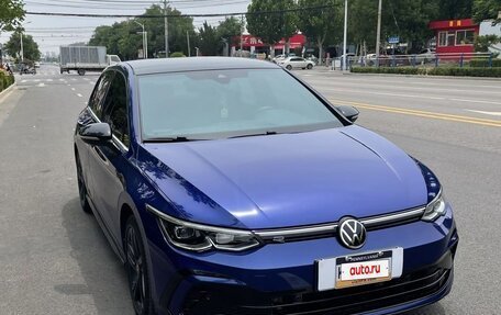 Volkswagen Golf VIII, 2021 год, 2 100 000 рублей, 5 фотография