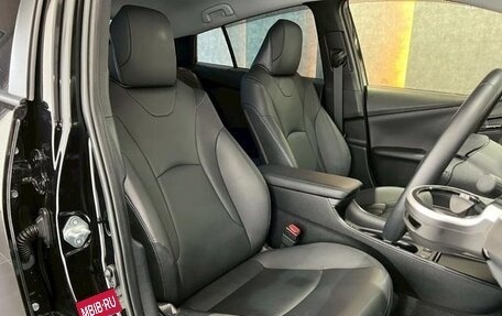 Toyota Prius IV XW50, 2021 год, 1 850 055 рублей, 10 фотография