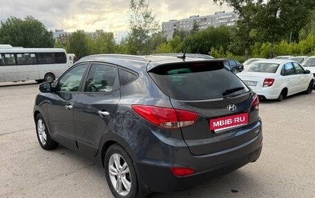 Hyundai ix35 I рестайлинг, 2010 год, 1 200 000 рублей, 4 фотография