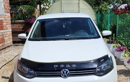 Volkswagen Polo VI (EU Market), 2011 год, 720 000 рублей, 1 фотография