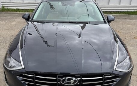 Hyundai Sonata VIII, 2020 год, 2 750 000 рублей, 2 фотография