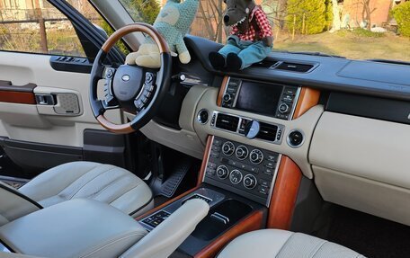 Land Rover Range Rover III, 2010 год, 1 900 000 рублей, 3 фотография