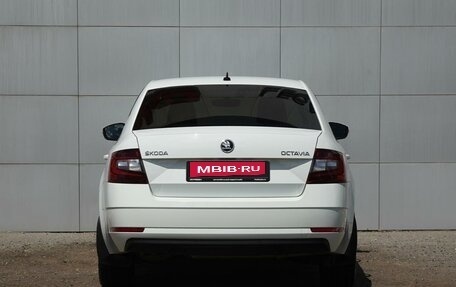 Skoda Octavia, 2017 год, 1 940 000 рублей, 4 фотография