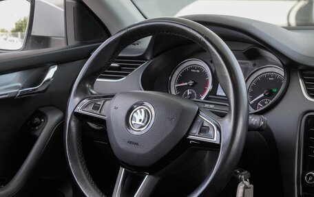 Skoda Octavia, 2017 год, 1 940 000 рублей, 18 фотография
