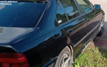 BMW 5 серия, 1998 год, 300 000 рублей, 6 фотография