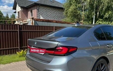 BMW 5 серия, 2018 год, 3 200 000 рублей, 21 фотография