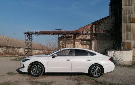 Hyundai Sonata VIII, 2019 год, 1 980 000 рублей, 3 фотография