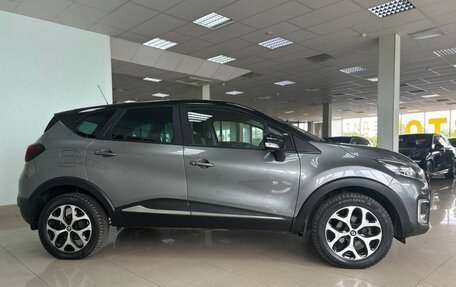 Renault Kaptur I рестайлинг, 2016 год, 1 236 000 рублей, 8 фотография