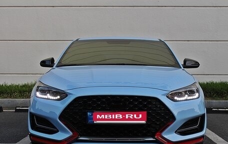 Hyundai Veloster II, 2021 год, 1 520 013 рублей, 2 фотография