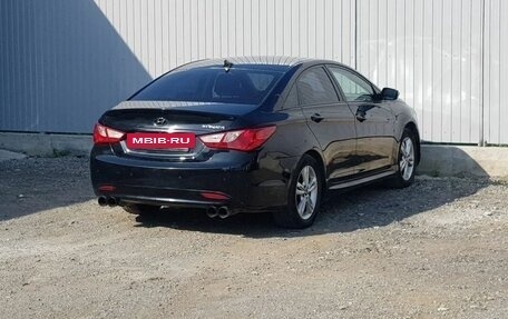 Hyundai Sonata VI, 2011 год, 1 050 000 рублей, 4 фотография