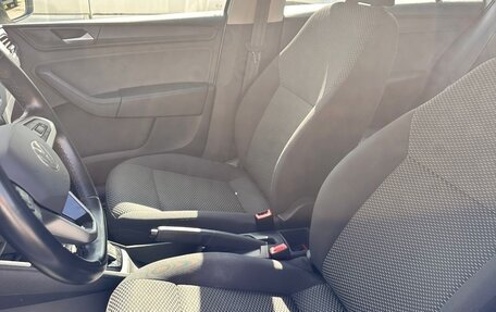 Volkswagen Polo VI (EU Market), 2022 год, 1 395 000 рублей, 3 фотография