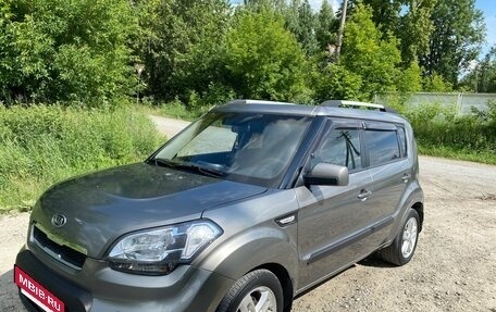 KIA Soul I рестайлинг, 2010 год, 900 000 рублей, 2 фотография