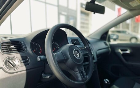 Volkswagen Polo VI (EU Market), 2015 год, 649 000 рублей, 11 фотография