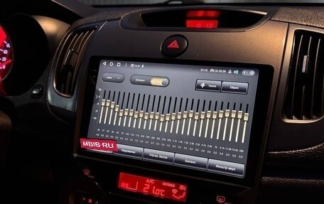 KIA Cerato III, 2011 год, 910 000 рублей, 24 фотография