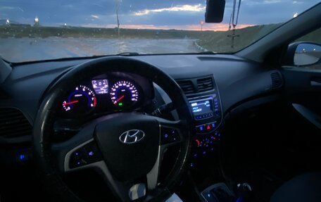 Hyundai Solaris II рестайлинг, 2016 год, 1 100 000 рублей, 8 фотография