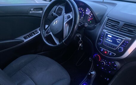 Hyundai Solaris II рестайлинг, 2016 год, 1 100 000 рублей, 11 фотография