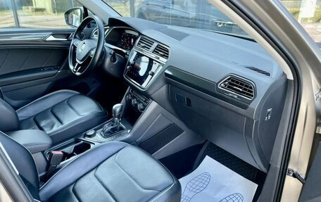 Volkswagen Tiguan II, 2018 год, 2 150 000 рублей, 8 фотография