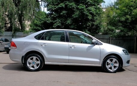 Volkswagen Polo VI (EU Market), 2012 год, 950 000 рублей, 3 фотография