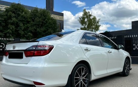 Toyota Camry, 2017 год, 2 330 000 рублей, 6 фотография