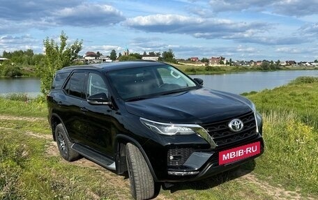 Toyota Fortuner II, 2021 год, 4 200 000 рублей, 4 фотография