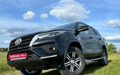 Toyota Fortuner II, 2021 год, 4 200 000 рублей, 3 фотография