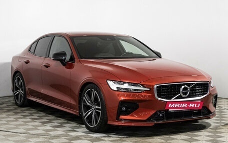 Volvo S60 III, 2019 год, 3 849 000 рублей, 3 фотография